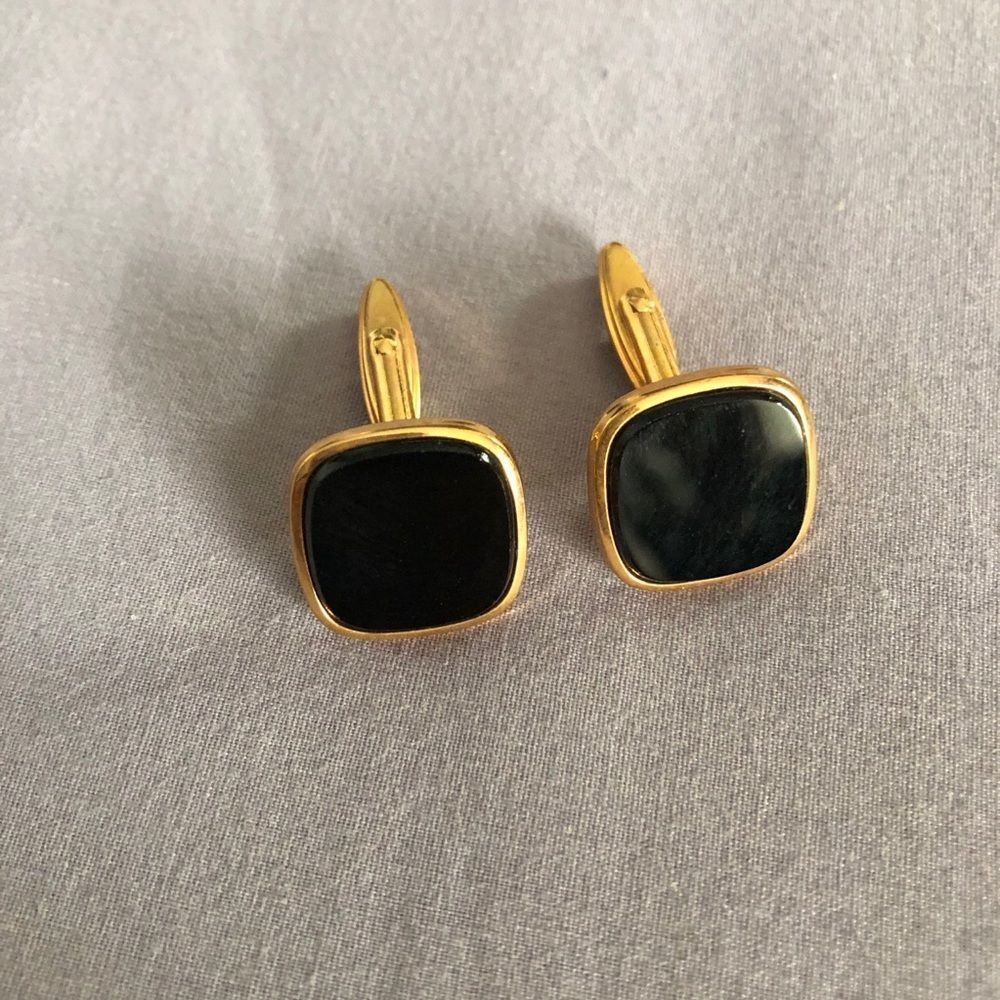 Cuff links